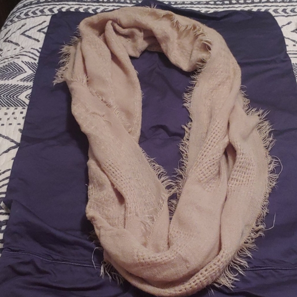 Infinity scarf - Picture 2 of 2
